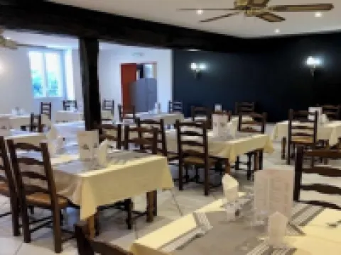 Hôtel Restaurant la Manse Hotels in Nievre