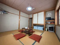 Kagurahausu