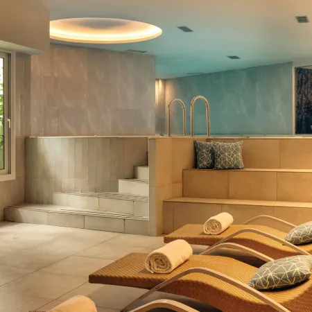 Zeus Eretria Resort