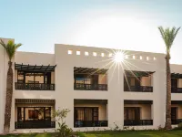 Blend Club Aqua Resort Hotels near Hurghada Grand Aquarium