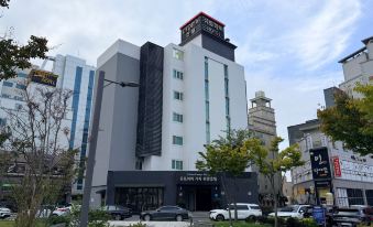 Mokpo Utopia Family Hotel