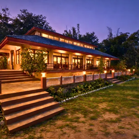 Justa the Bagh, Kanha Отели в г. Балагхат