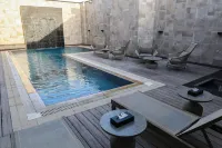 Tura Residence Olaya - Family