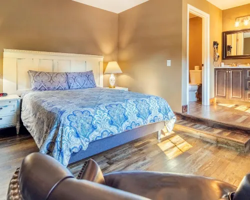 Dodge Peak Lodge Hotels in Boundary County