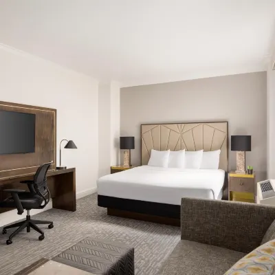 紐約百老匯馬提尼克飯店 - 希爾頓格芮精選 帝國大廈觀景台附近的飯店