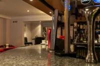 Best Western Plus Bentley Hotel  Spa - Bares