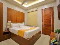Hotel Ceasta โรงแรมใกล้ไอเอสบี