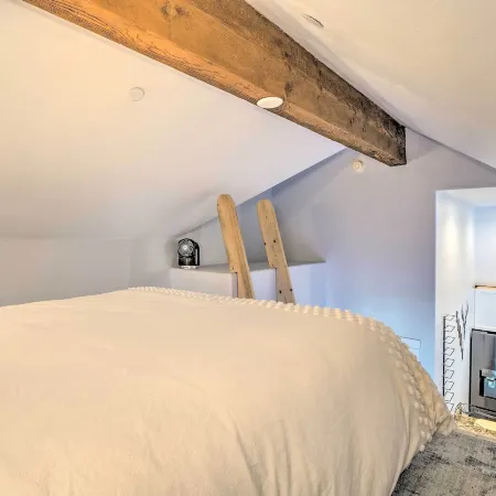 5 Mi to Ski Resort Breck Penthouse Studio