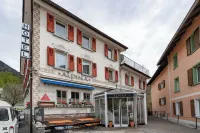 Hotel Alpina