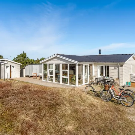 "Avelin" - 800m from the Sea