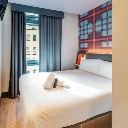 easyHotel Dublin Отели рядом с достопримечательностью «Парк Финикса»