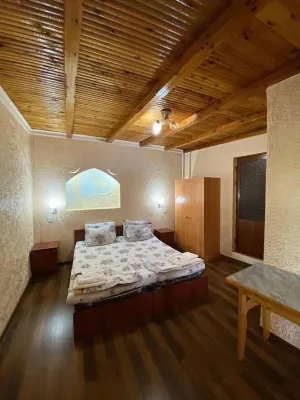 Hotel Rahmon