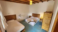 Kinti Guest House - Balkoner