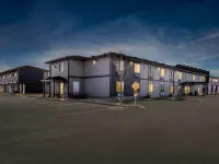 Red Roof Inn & Suites Tomah Hotels in Tomah
