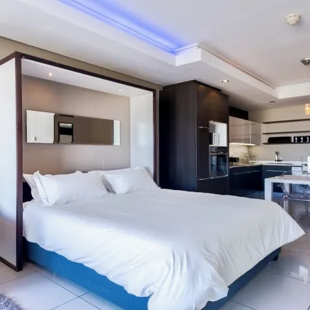 Century Club - Luxury Apartment Hotels