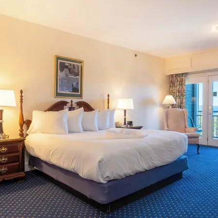 Bluenose Inn - Bar Harbor Collection