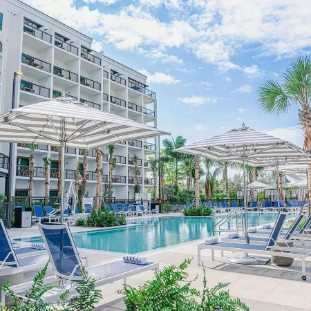 The Perry Hotel Naples