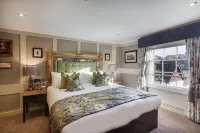 The Kings Arms and Royal Hotel, Godalming, Surrey
