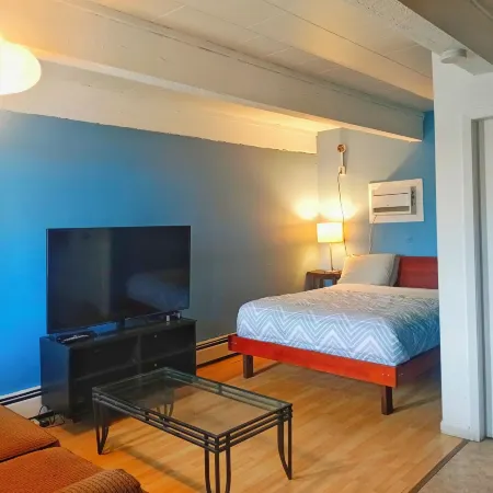 Caravan Motel