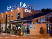 Ibis Budget Madrid Alcalá de Henares la Dehesa Hotels near Complejo El Olivar SL.