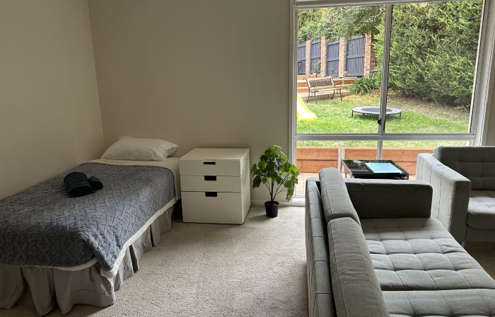 Curtin Cozy 2-Bedroom House Near Canberra Hospital