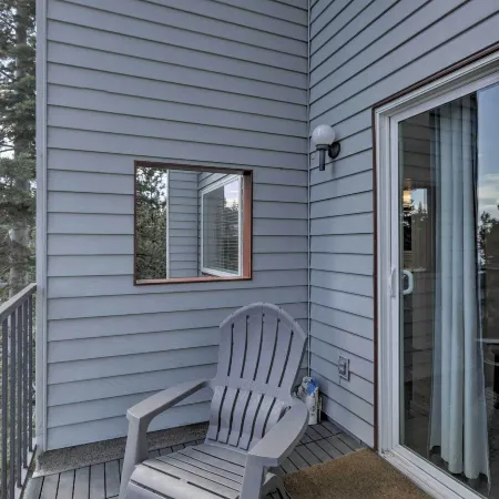 < 1 Mi to SlopesHeavenly Daze Chalet' in Tahoe