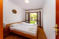 Drazen Charming First Floor Apartment - 4-Star