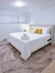 Stylish 3-Bedroom Full House Near Magnetic Hill