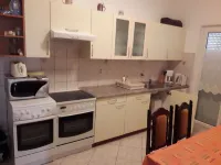 Charming Palit Kroatien Holiday House with Garden - balcony