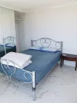 Charming Guest Room in Regents Park NSW 2143, Australia - 2 ดาว