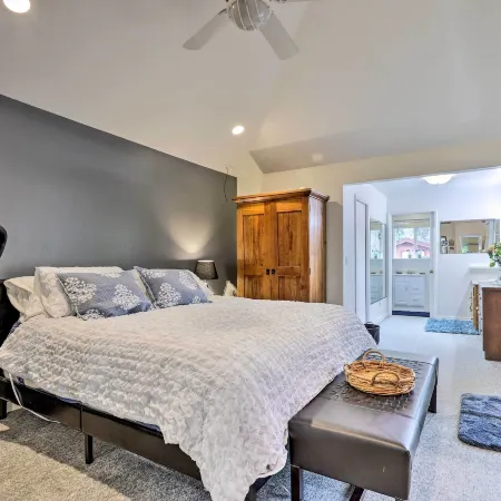 Wine Country Retreat at Private Creekside House!