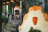 Villa Rustica - parking