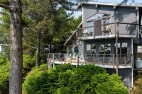 Morningside. Waterfront, Newly Renovated, Dock and Float, Pet Friendly! - Homestays