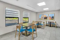 Hampton Inn Portage - 2-Star