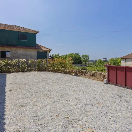 Casa Oliveira by Liiiving Hôtels à : Fafe