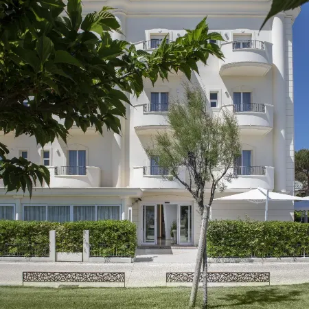 Hotel Riviera