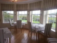 Emlagh House - breakfast