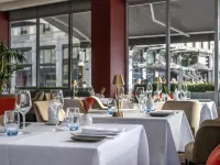Warwick Geneva Hotels near Cité