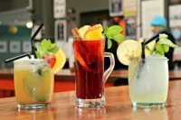 Holiday Inn 亞特蘭大諾斯萊克 - 酒吧