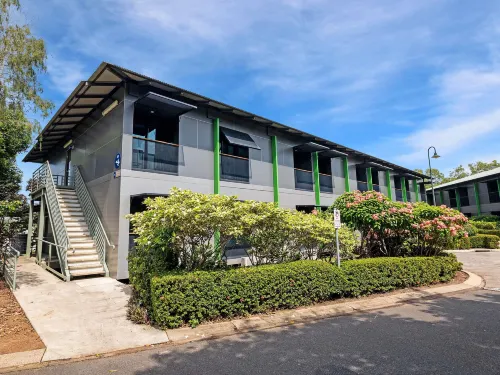 Ibis Darwin Airport Hotel - Airport Shuttle