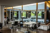 Ramada Plaza by Wyndham Bucharest Convention Center - con terme