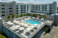 Element Melbourne Oceanfront - Uima-altaat