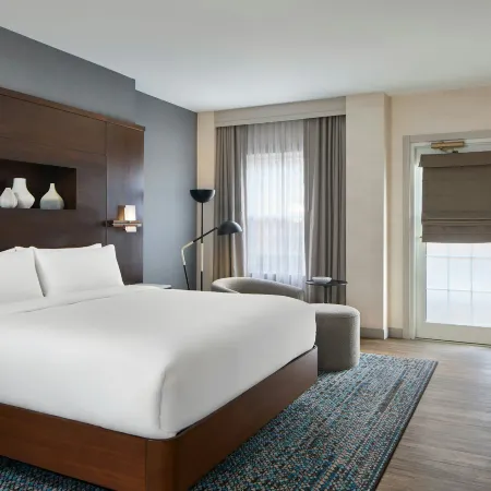The Del Monte Lodge Renaissance Rochester Hotel & Spa