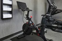 柯林斯堡萬怡飯店 - 健身房