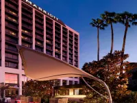 Beverly Hills Marriott Hotels near Beverly Center