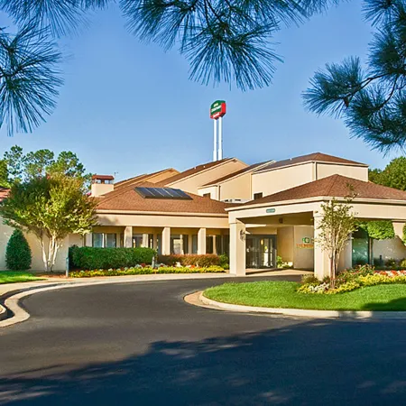 Country Inn & Suites by Radisson, Hampton Coliseum