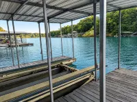 The Gathering Place: Big Lakehouse/Covered Dock/Fiber/Tankless WH/Game Rm/EV CHG - con encanto
