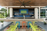 Hotel Alba Tampa, Tapestry Collection by Hilton - bar