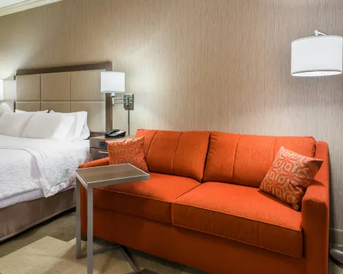 Hampton Inn Coventry-Warwick Area Zimmer Photos