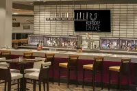 Hilton Cincinnati Airport - bar